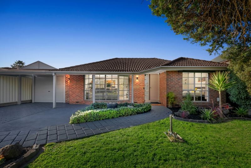 1 Viola Court, Mill Park