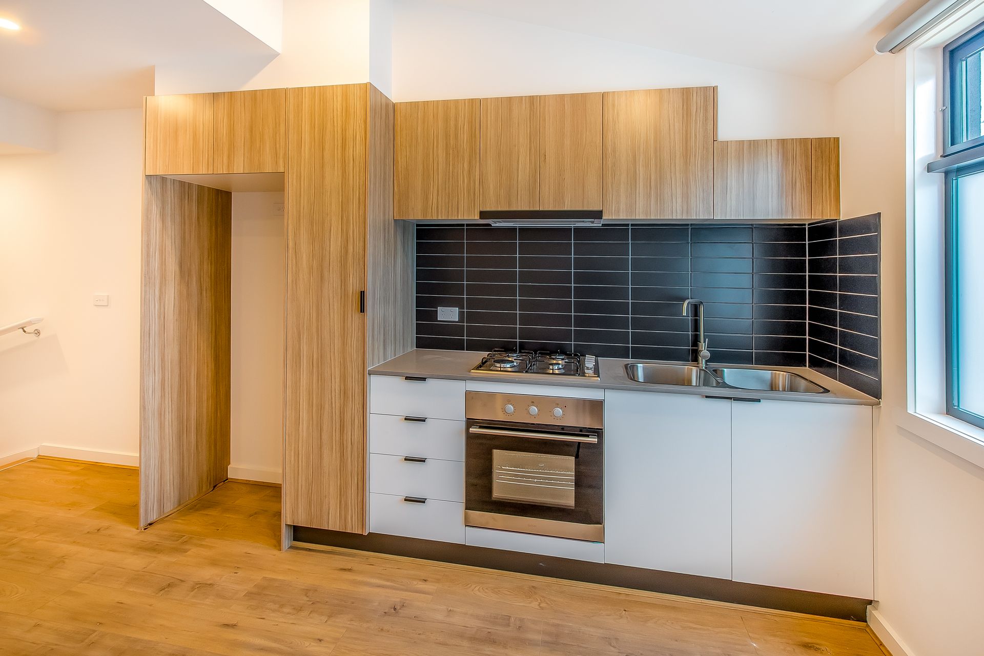 LUXURY LIVING!
