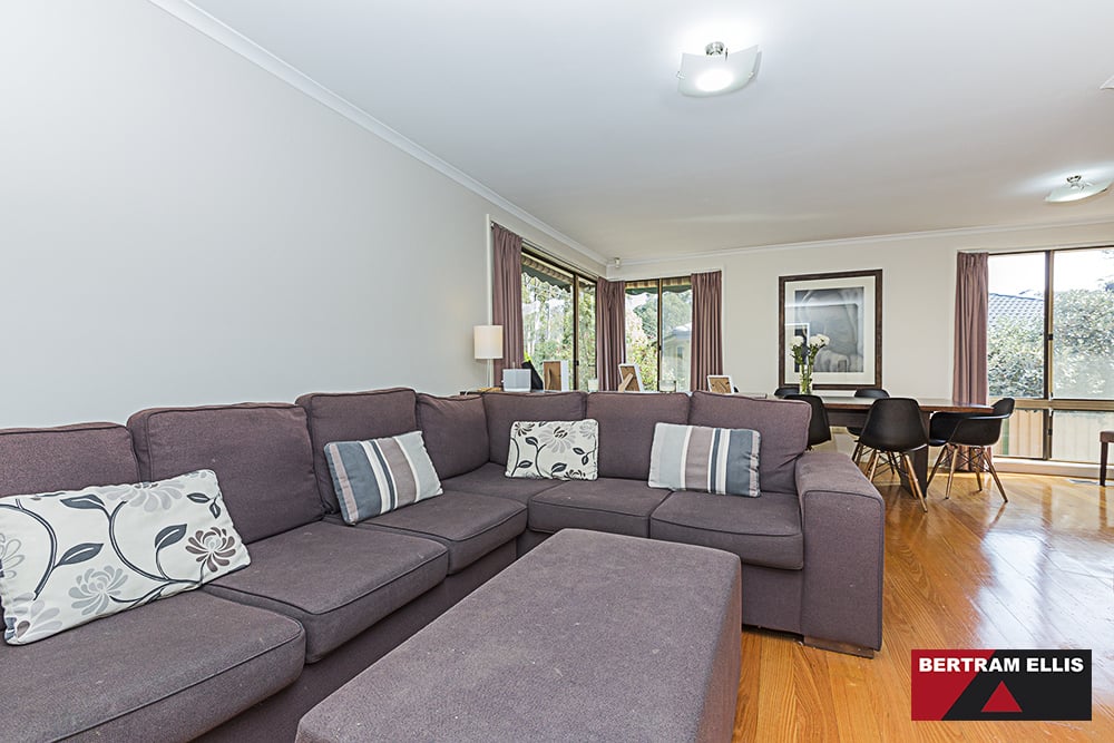 195 Namatjira Drive, Fisher - Thumbnail 3