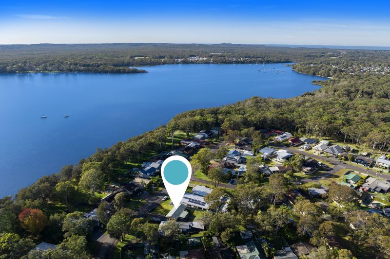 Real Estate For Sale 18 Lakeshore Avenue Kingfisher Shores , NSW