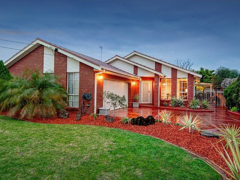 25 Knightsbridge Avenue, Altona Meadows - Thumbnail 2