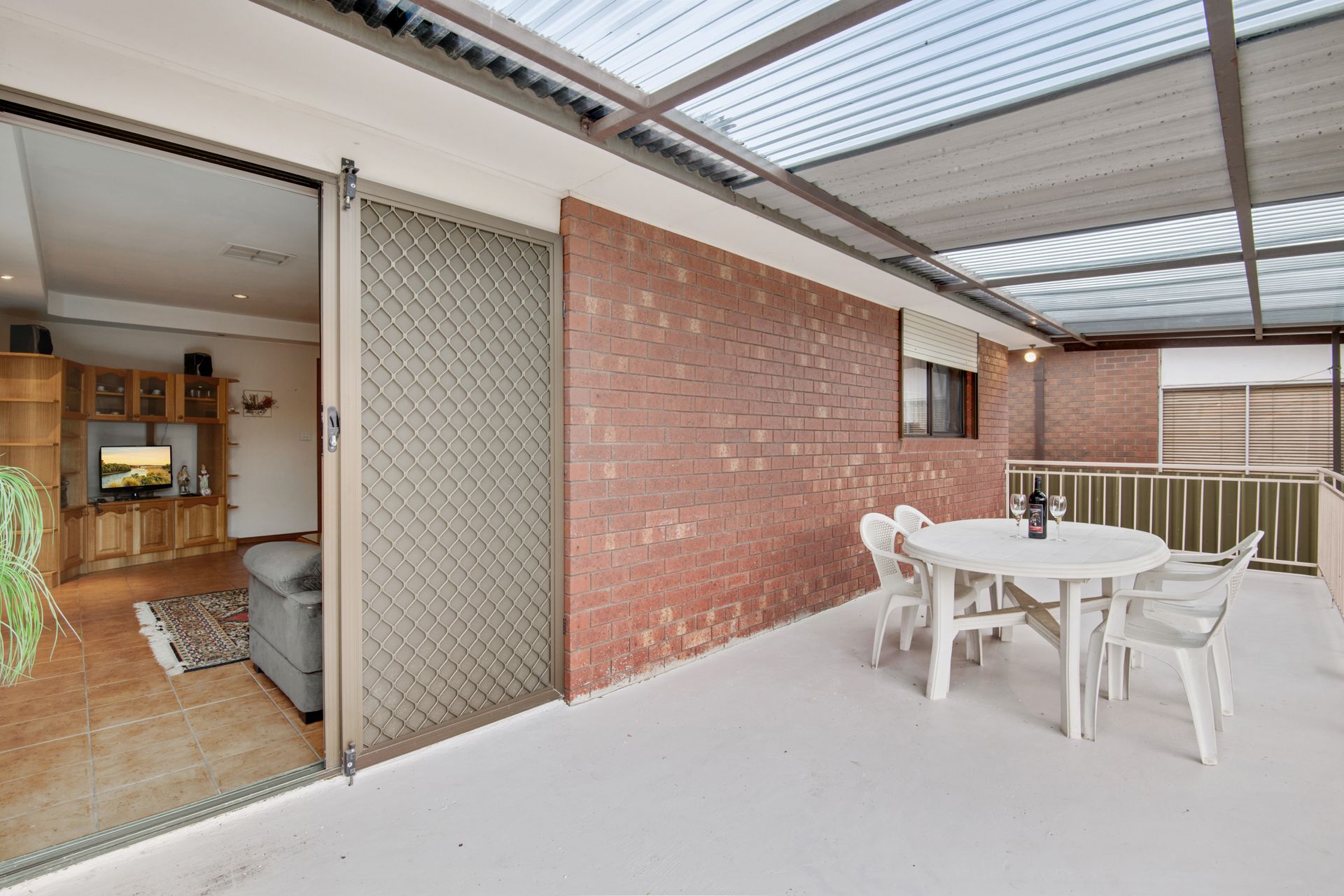 PERFECT FAMILY HOME IN CENTRAL EPPING