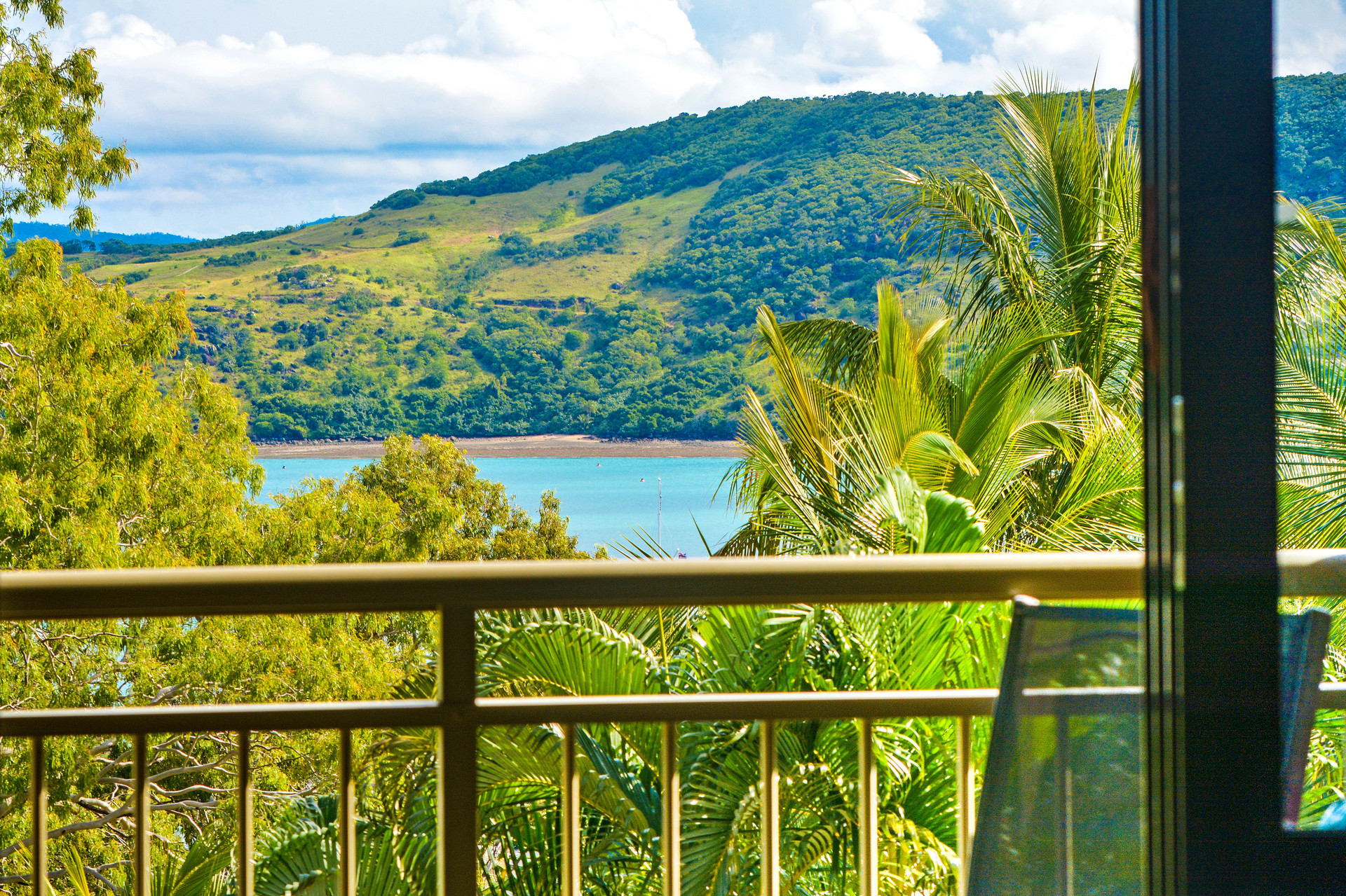 Cocos EBM/1 Westview Lane, HAMILTON ISLAND Hamilton Island Real Estate