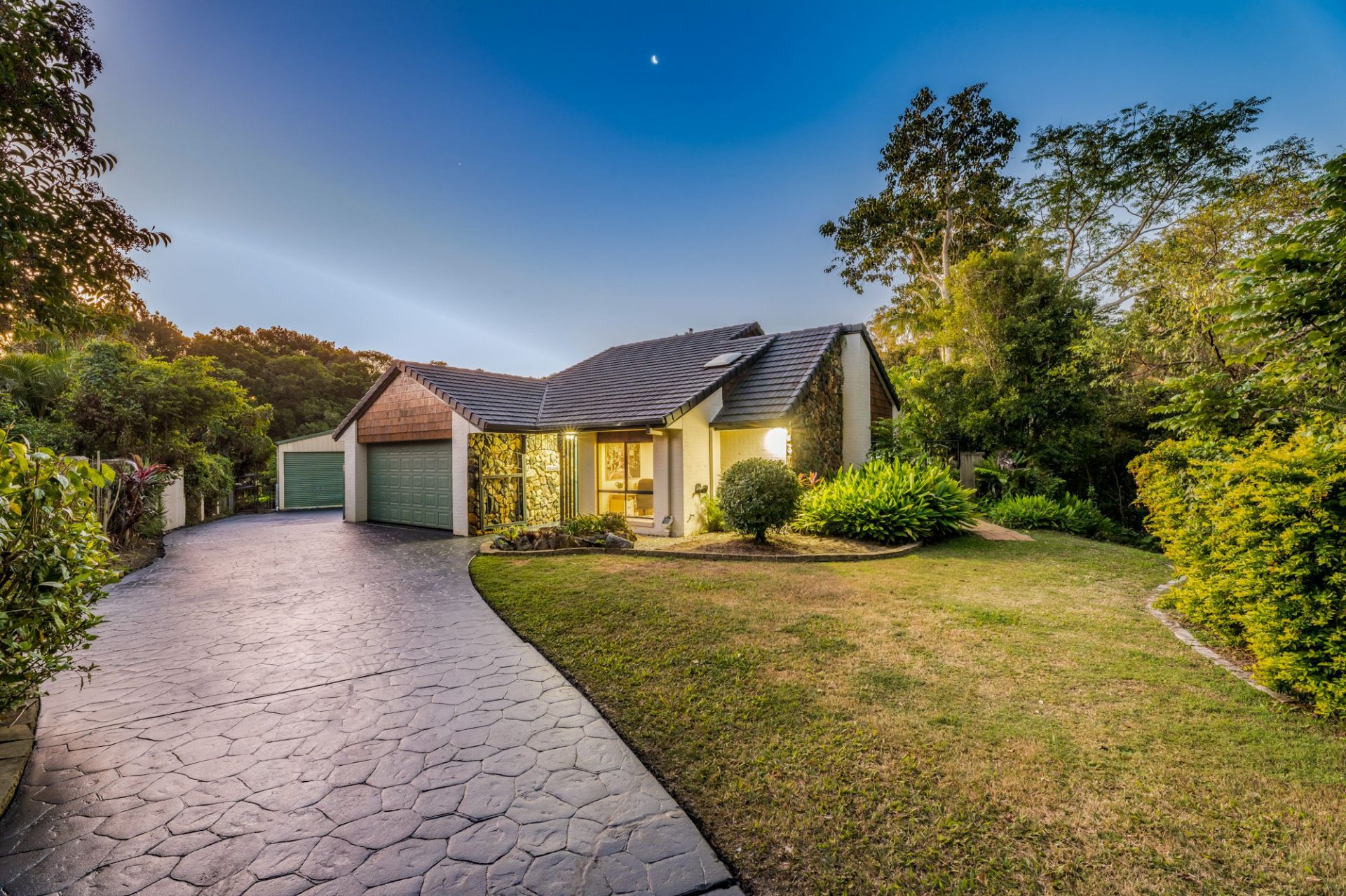 $ 1,200,000, Nerang - Thumbnail 2