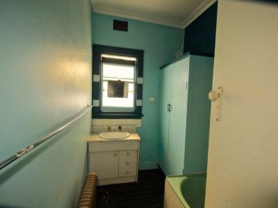 4
 
 
 
  
 
 
 1
 
 
 
  
 
 
 1
 
 
 
 
 
 
 
 107 James Street, DEVONPORT TAS 7310, Devonport - Thumbnail 5