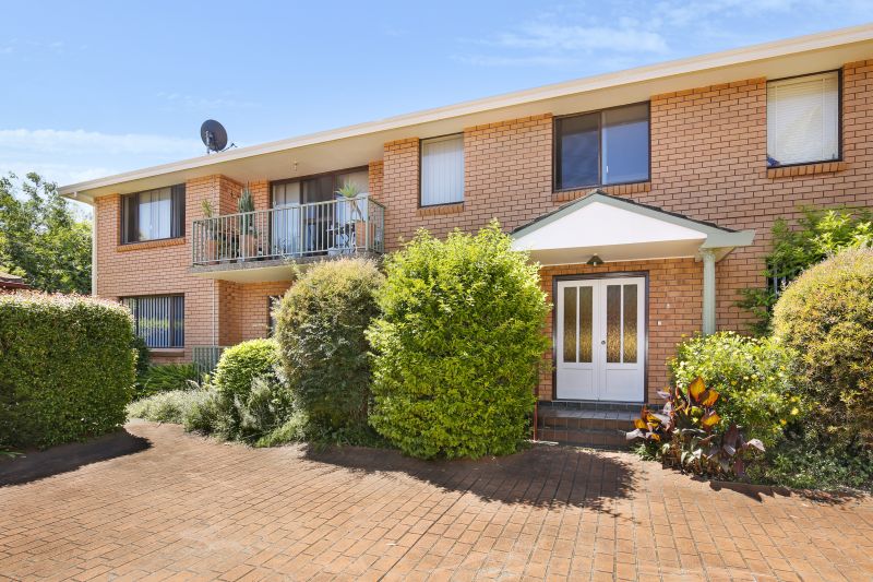 Real Estate For Lease 1/131 Princes Highway Corrimal , NSW