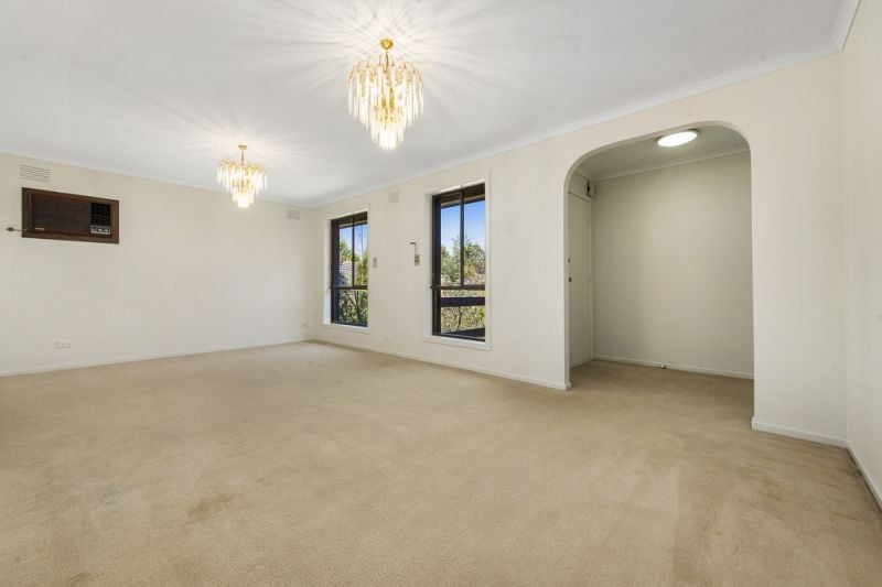 19 Montreal Drive, Doncaster East - Thumbnail 2