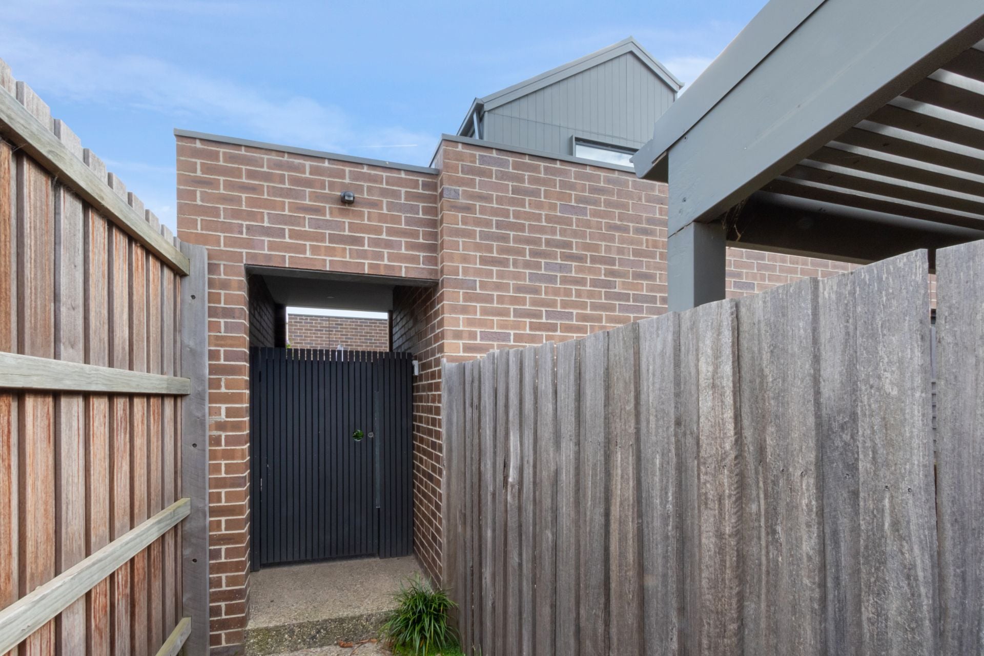 Architect design & a touch of class!