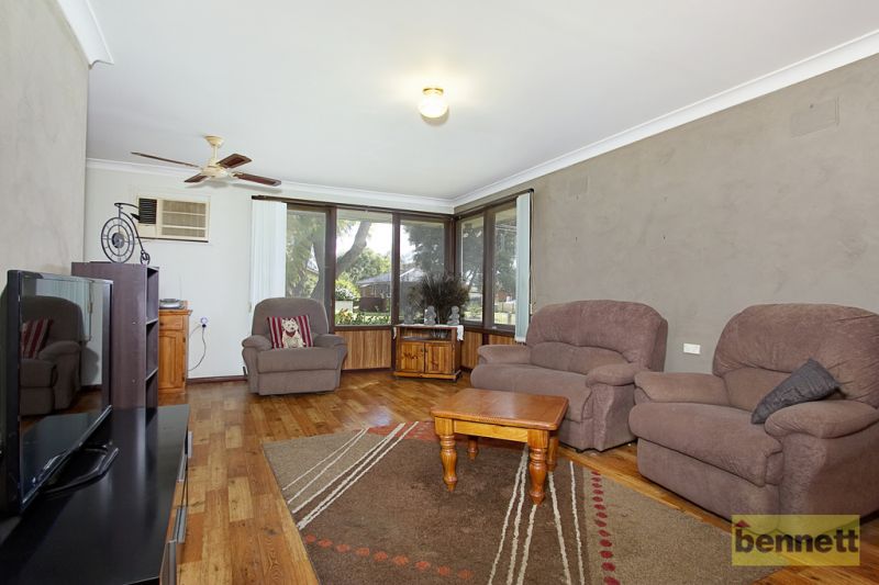6 Clarke Avenue, Hobartville - Thumbnail 3