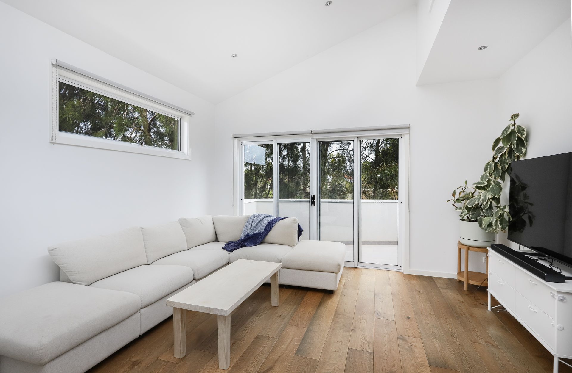 3/42 Conifer Avenue Brooklyn VIC, Brooklyn - Thumbnail 4