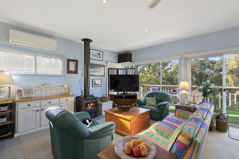 15 Birralee Road, Fairhaven, VIC, Fairhaven - Thumbnail 3