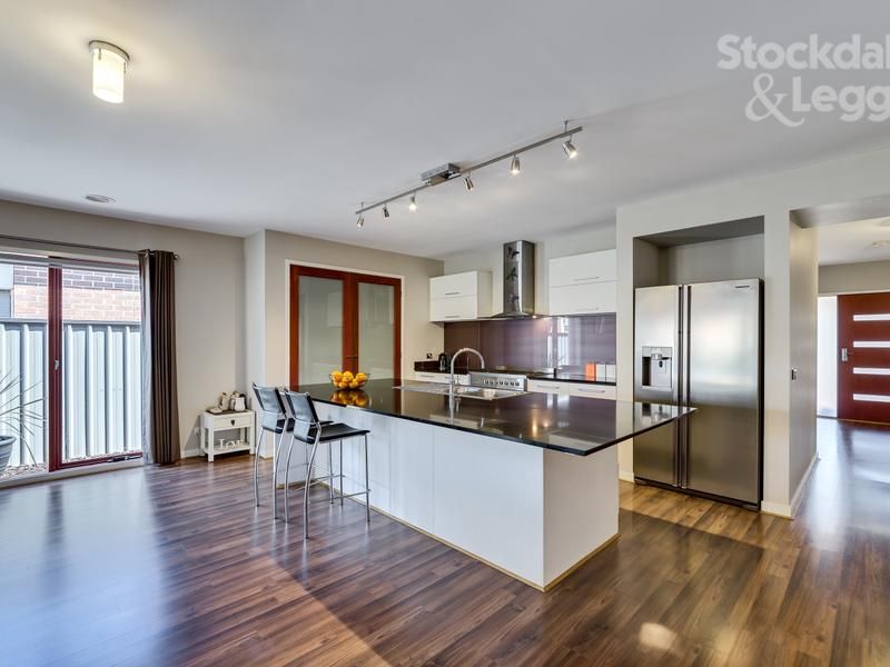 18 Coppice Street MERNDA, Mernda - Thumbnail 5