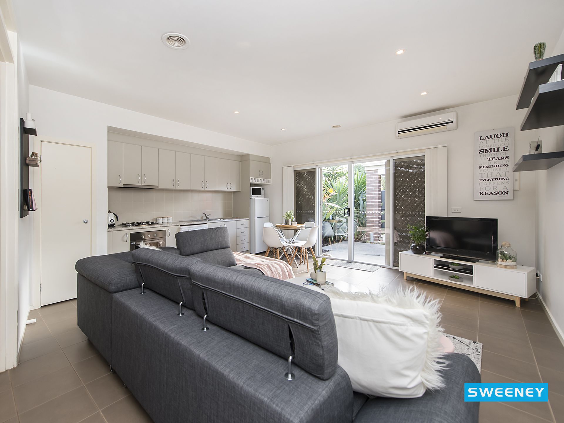 415 Hume Drive, Caroline Springs - Thumbnail 5