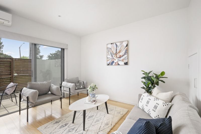 10 Silverash Drive, Bundoora