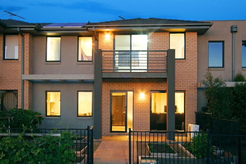 5 Saratoga Walk, Epping