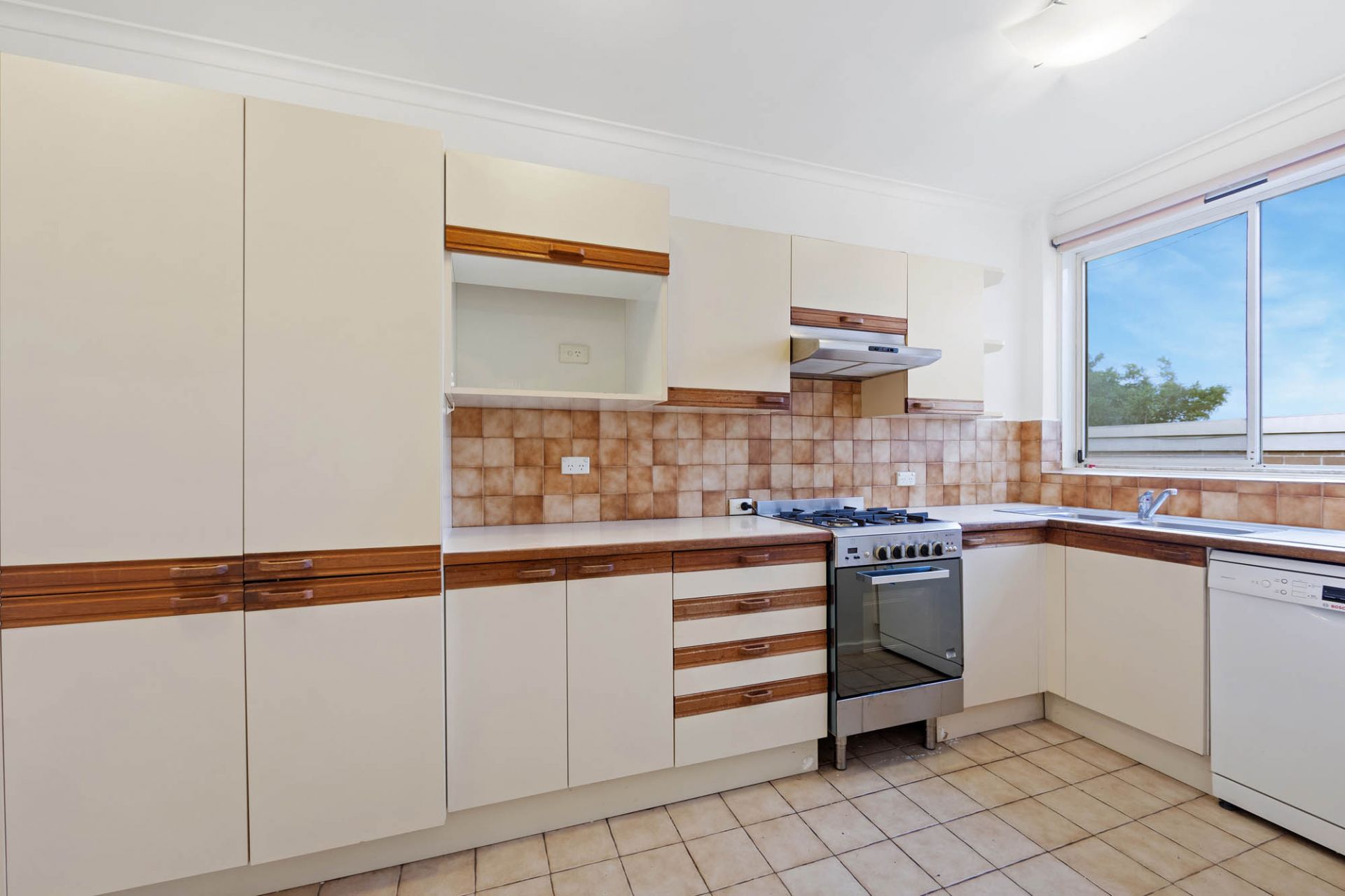 6/2 Edith Street, Caulfield North - Thumbnail 4