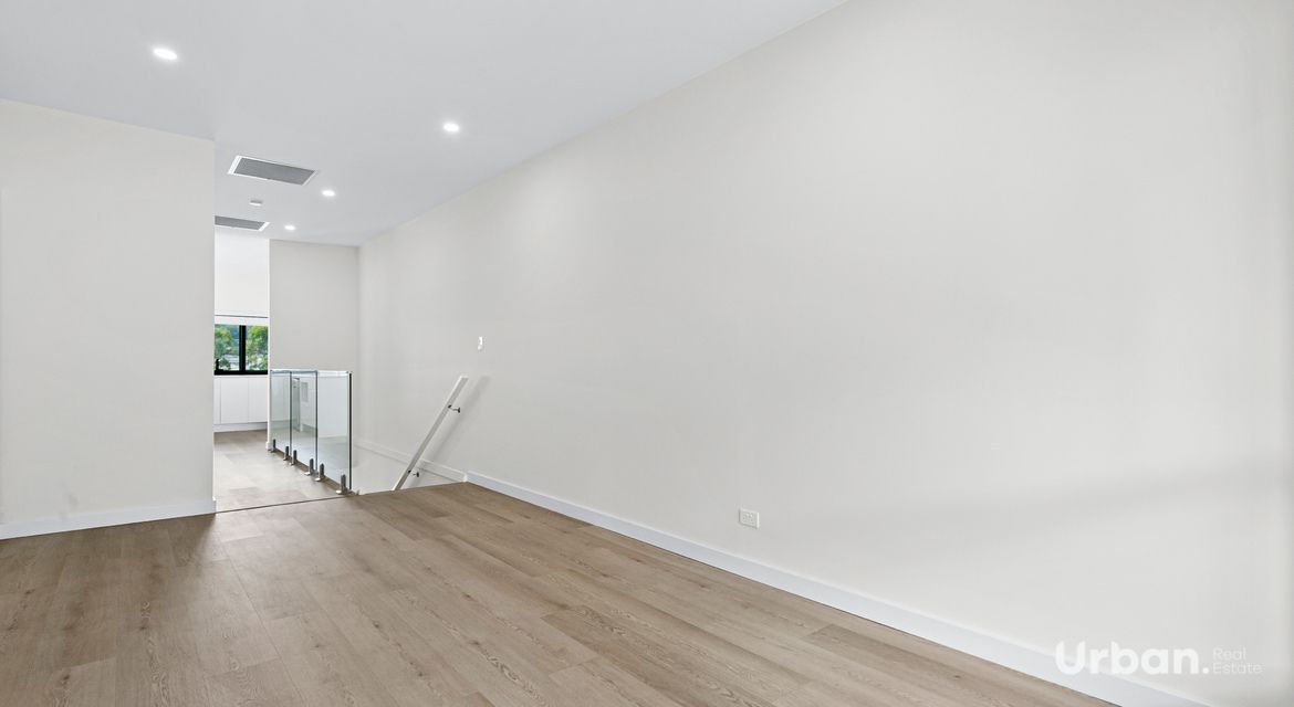 Tullimbar 37 Candelo Place