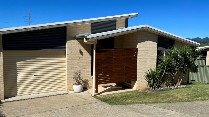 Modern Home in Central Location