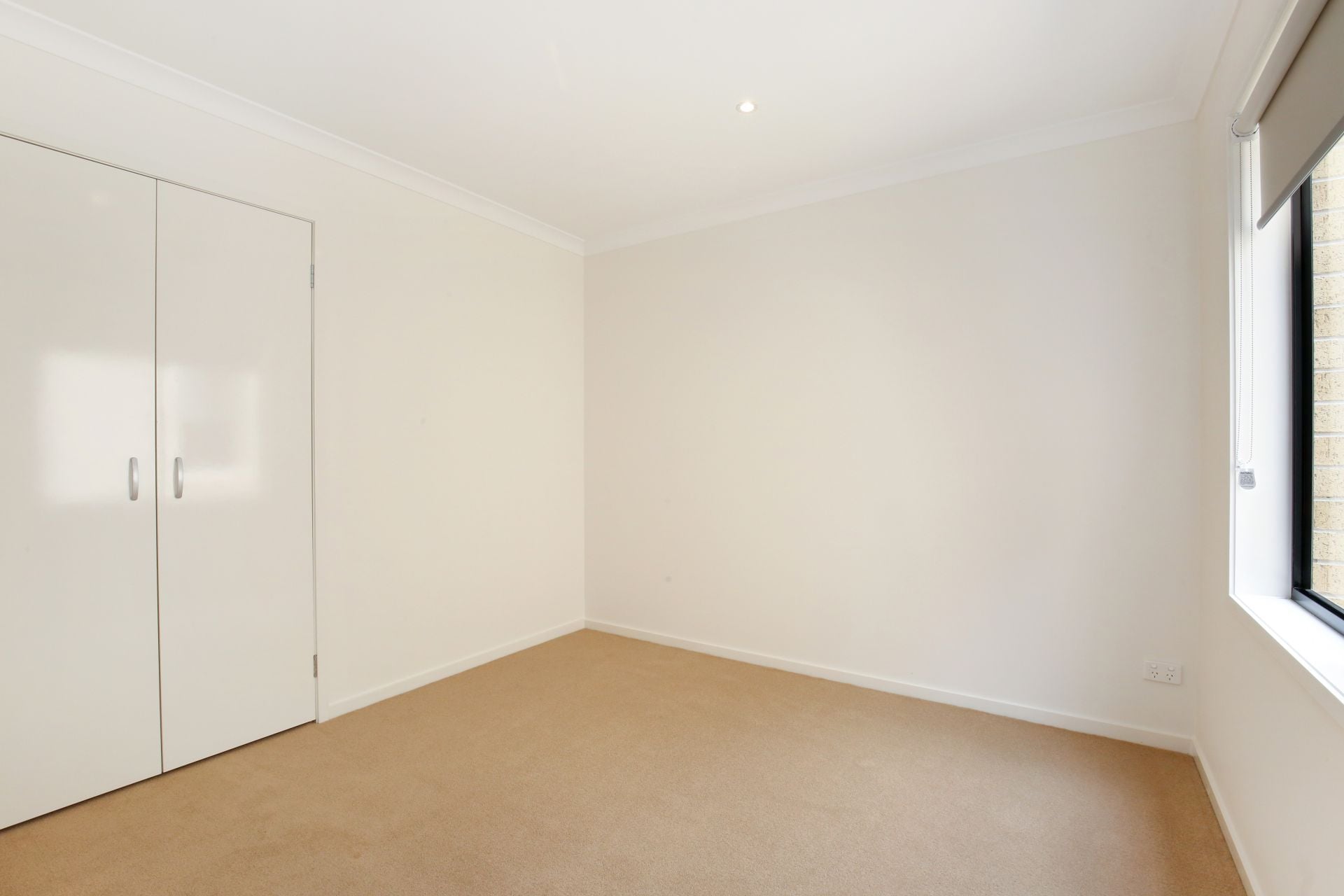 Wonderfully Presented Home!
