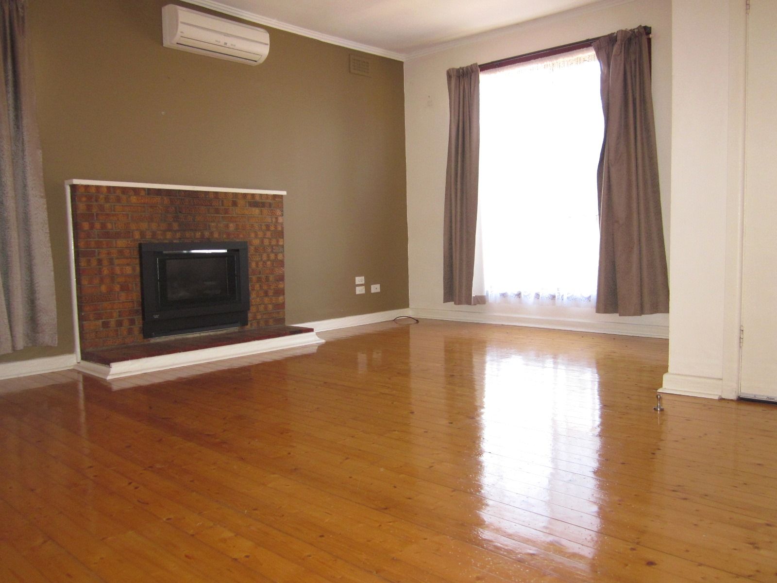 PERFECTLY LOCATED FAMILY HOME!    *Insp Wed 7th Mar @ 5:00pm*
