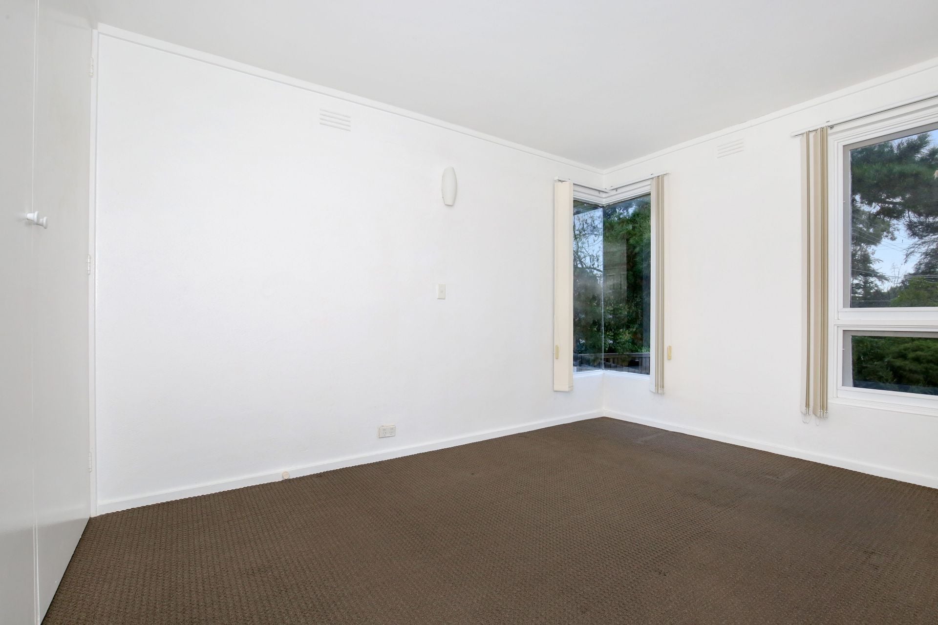 SECURE AND PRIVATE WITH EASY ACCESS TO EVERYTHING!