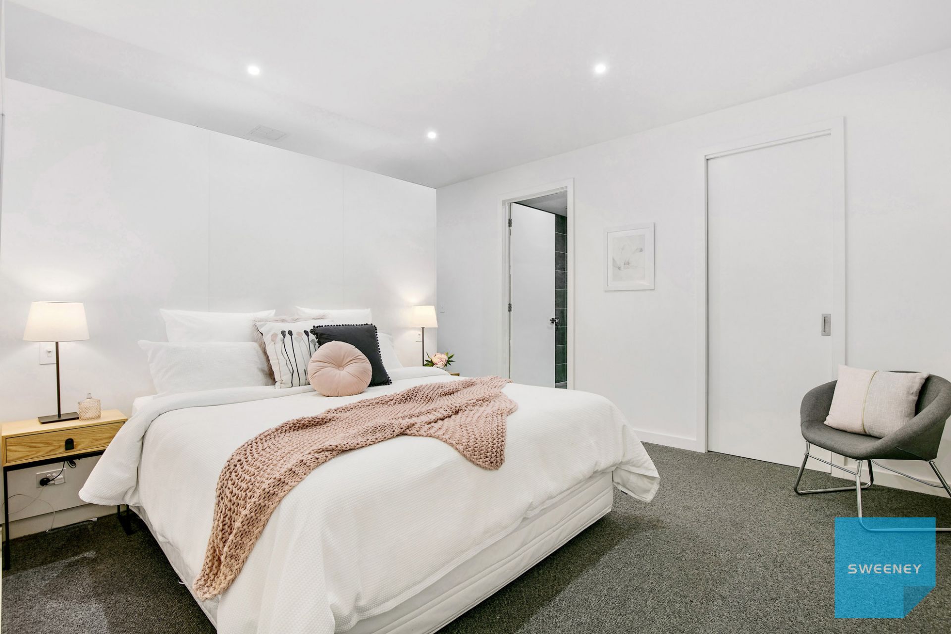 14 Amaranth Avenue, Altona North - Thumbnail 8