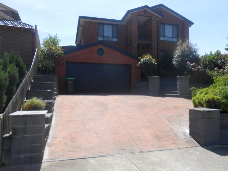 141 Blossom Park Drive, Mill Park