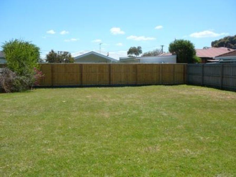 51 Maidstone Street, Altona - Thumbnail 4