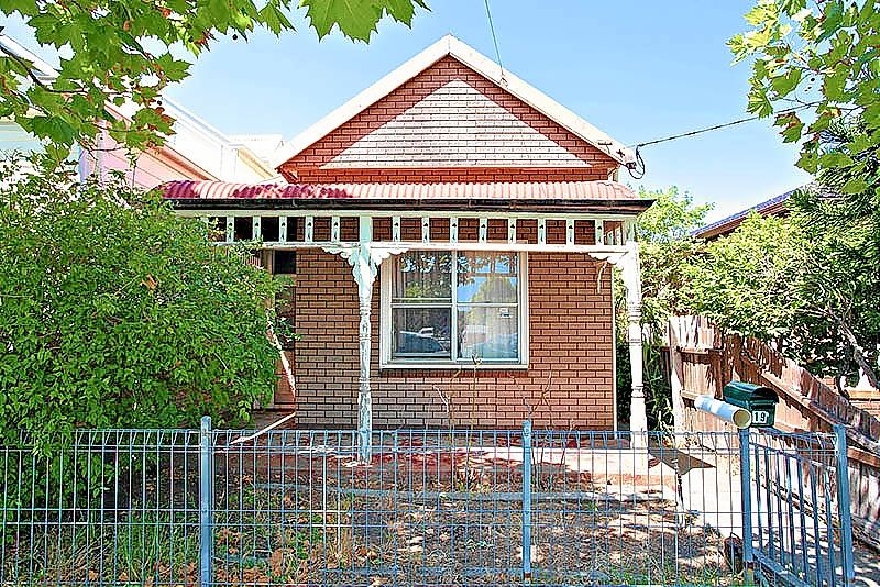 19 Hamilton Street, Seddon - Thumbnail 2
