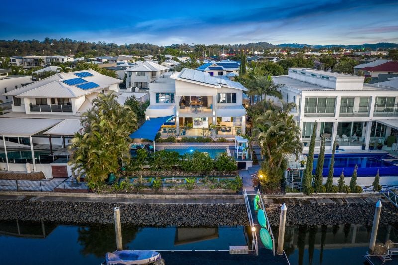 $ 2,300,000, Helensvale - Thumbnail 4
