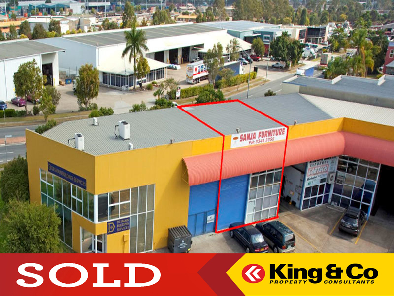 COMPACT UNIT WITH A COMPACTED PRICE