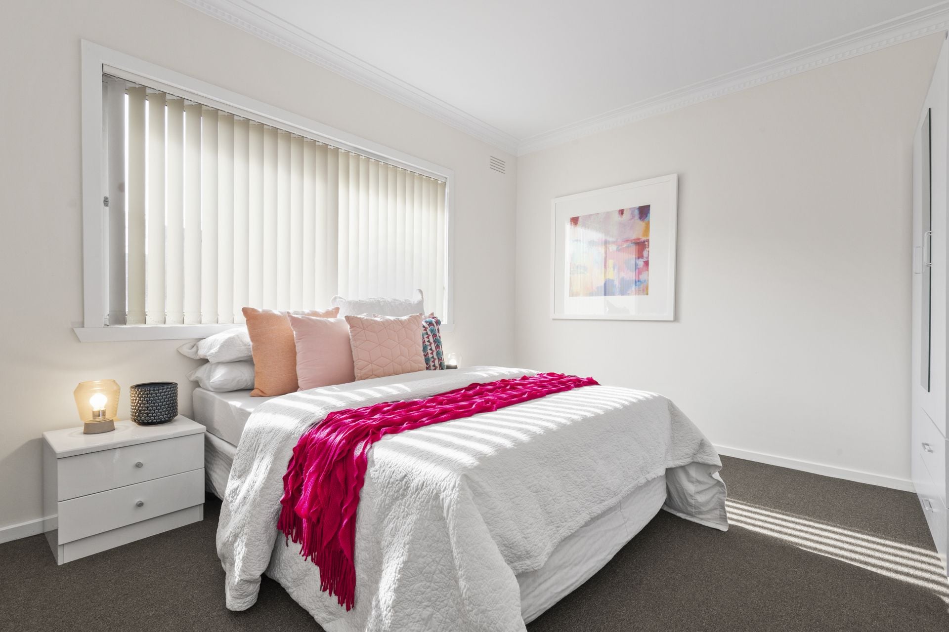 PERFECT FAMILY HOME - APPROX 635m2 LAND
