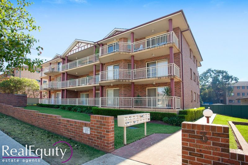 Real Estate For Sale 4/35 Shenton Avenue Bankstown , NSW
