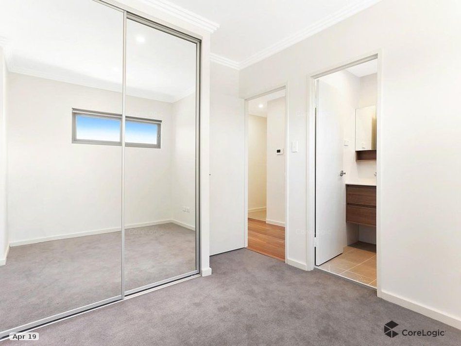 304/15-17 Maclaurin Avenue, East Hills