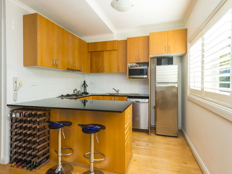 2/18 Grafton Street CREMORNE NSW, Cremorne - Thumbnail 4