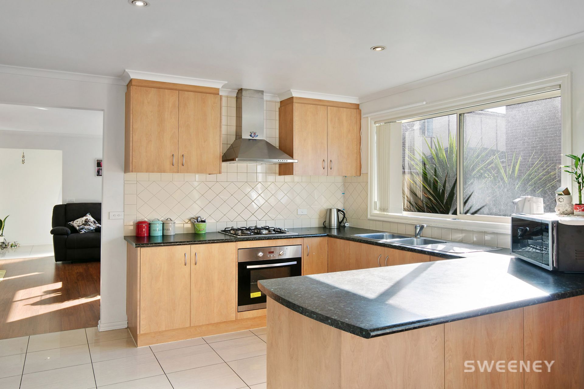 1/28 Kensington Crescent, Altona Meadows - Thumbnail 5
