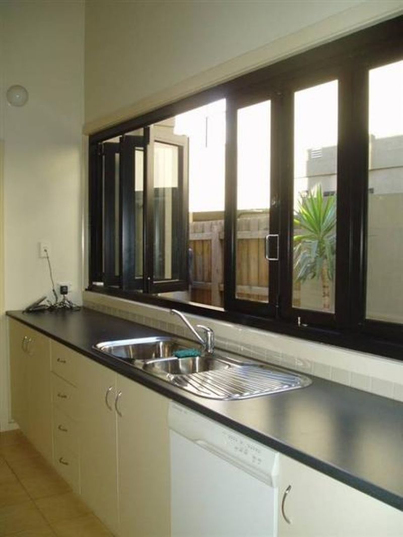 17 Goldsbrough Walk Kensington VIC, Kensington - Thumbnail 4