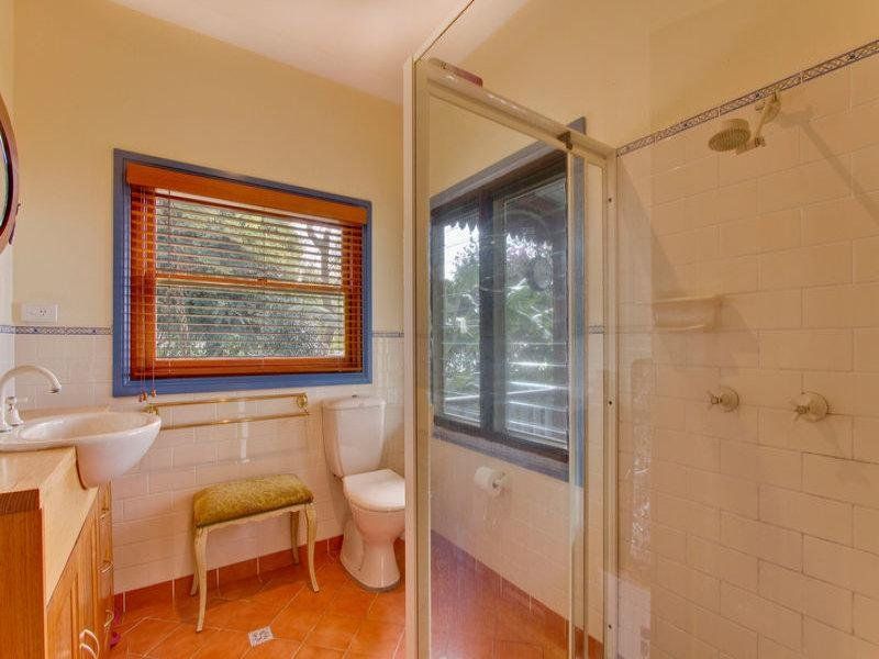 47 Grandview Lane, Bowen Mountain - Thumbnail 6
