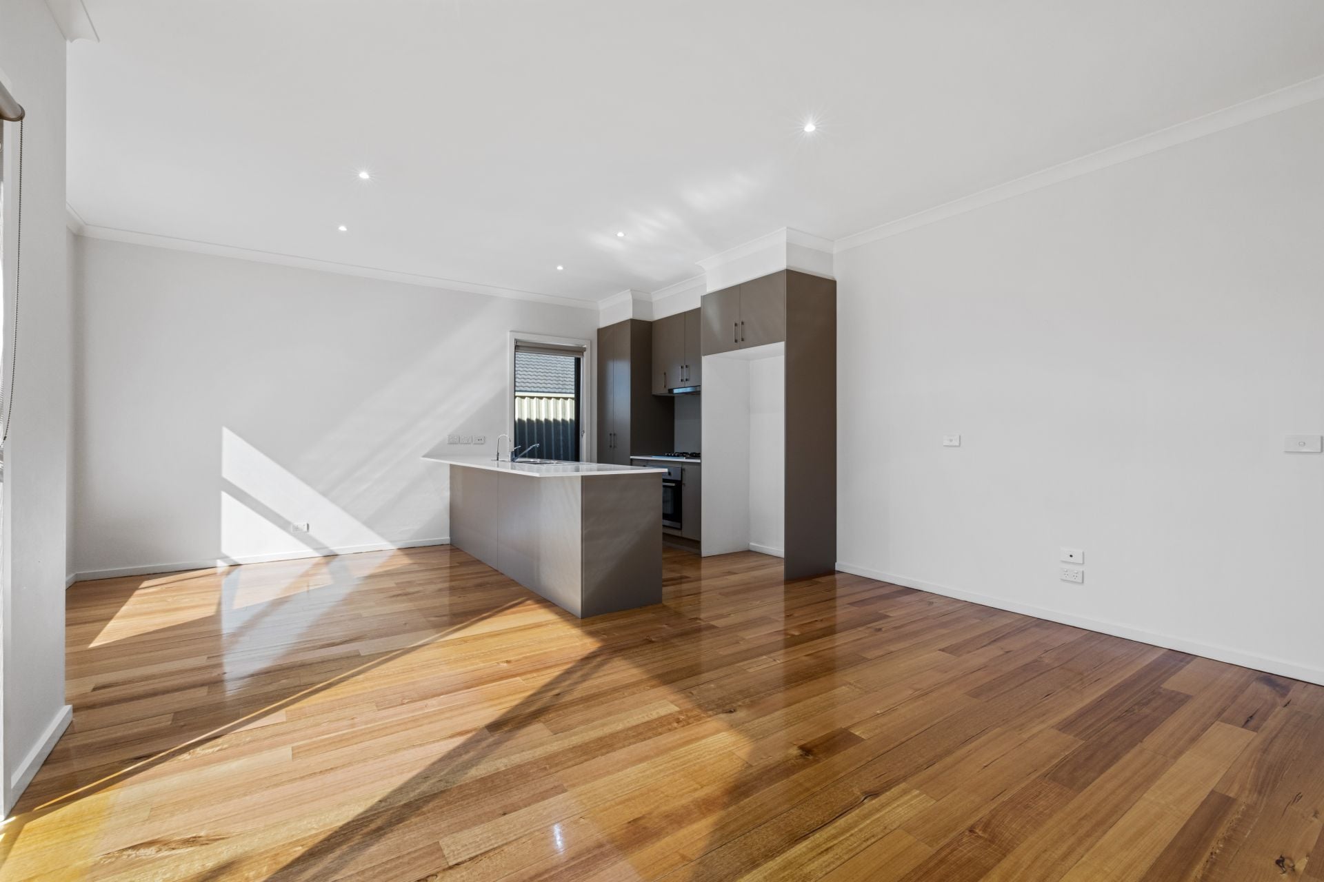 2 BEDROOM MODERN UNIT