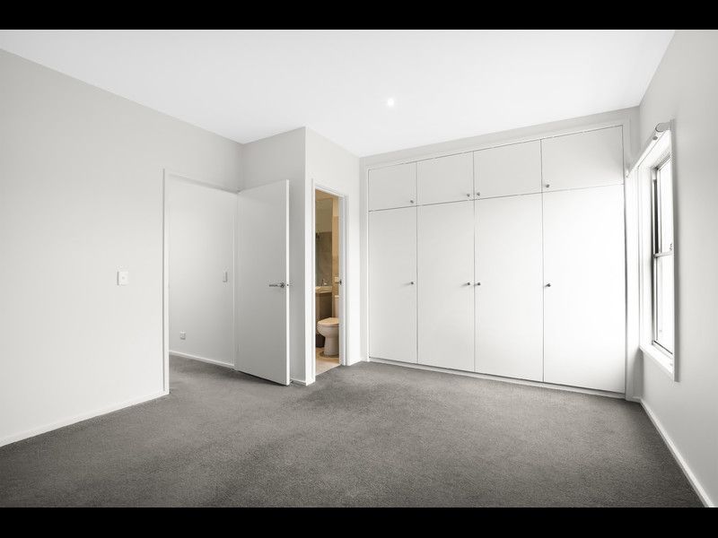 2/424 Toorak Road, Toorak - Thumbnail 4