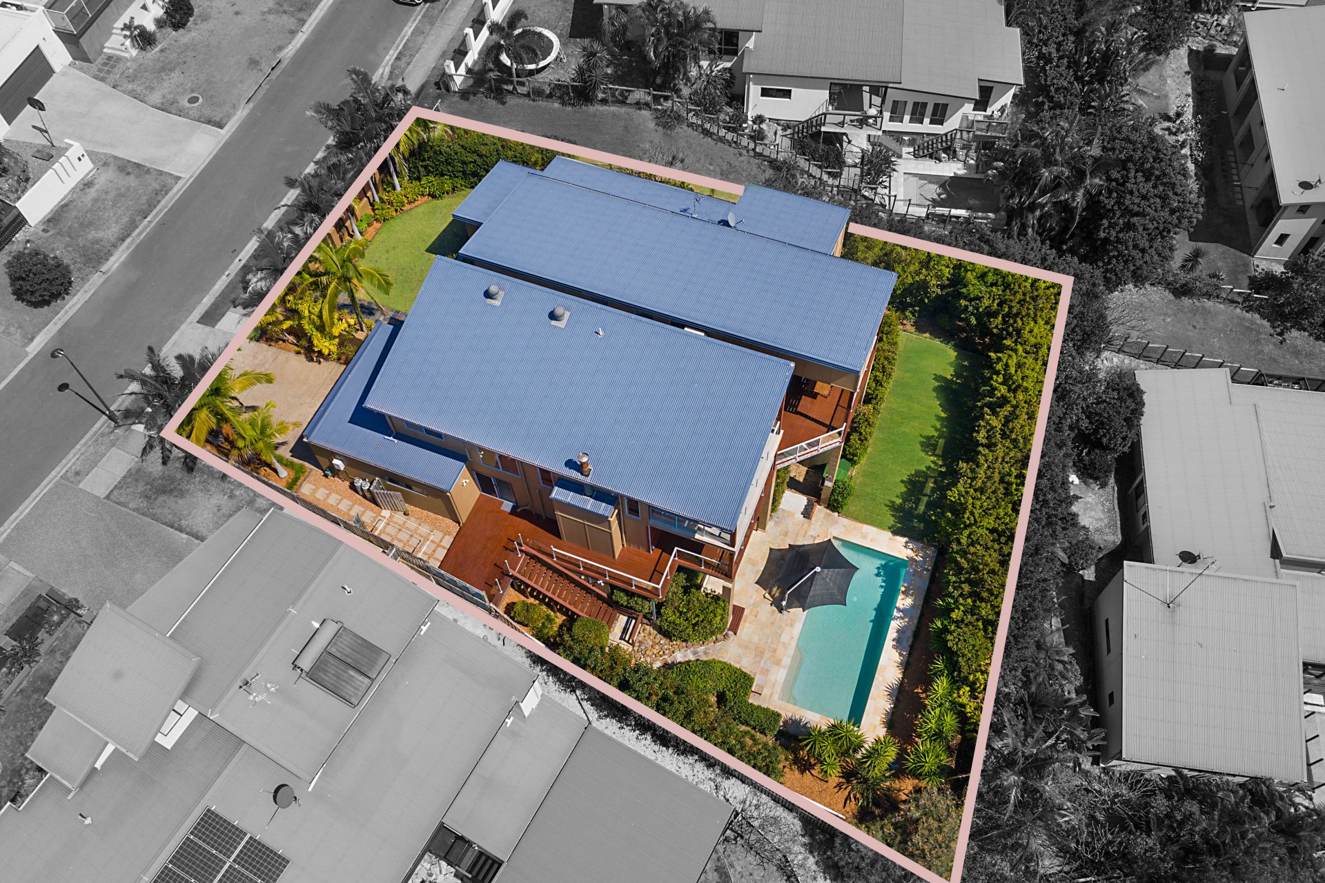 13 Barton Street Reedy Creek QLD, Reedy Creek - Thumbnail 2