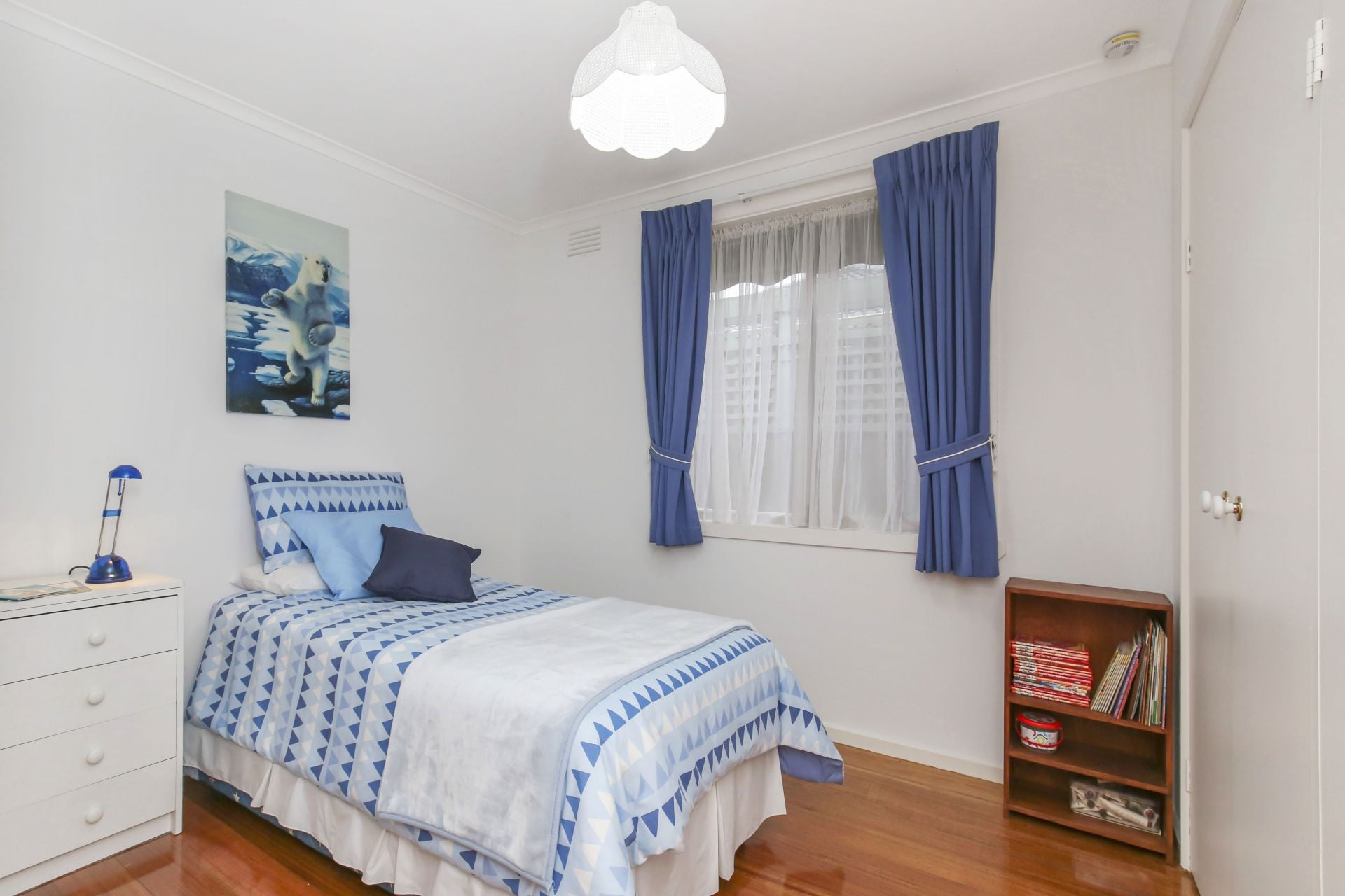 Irresistible Opportunity In An Impressive Location