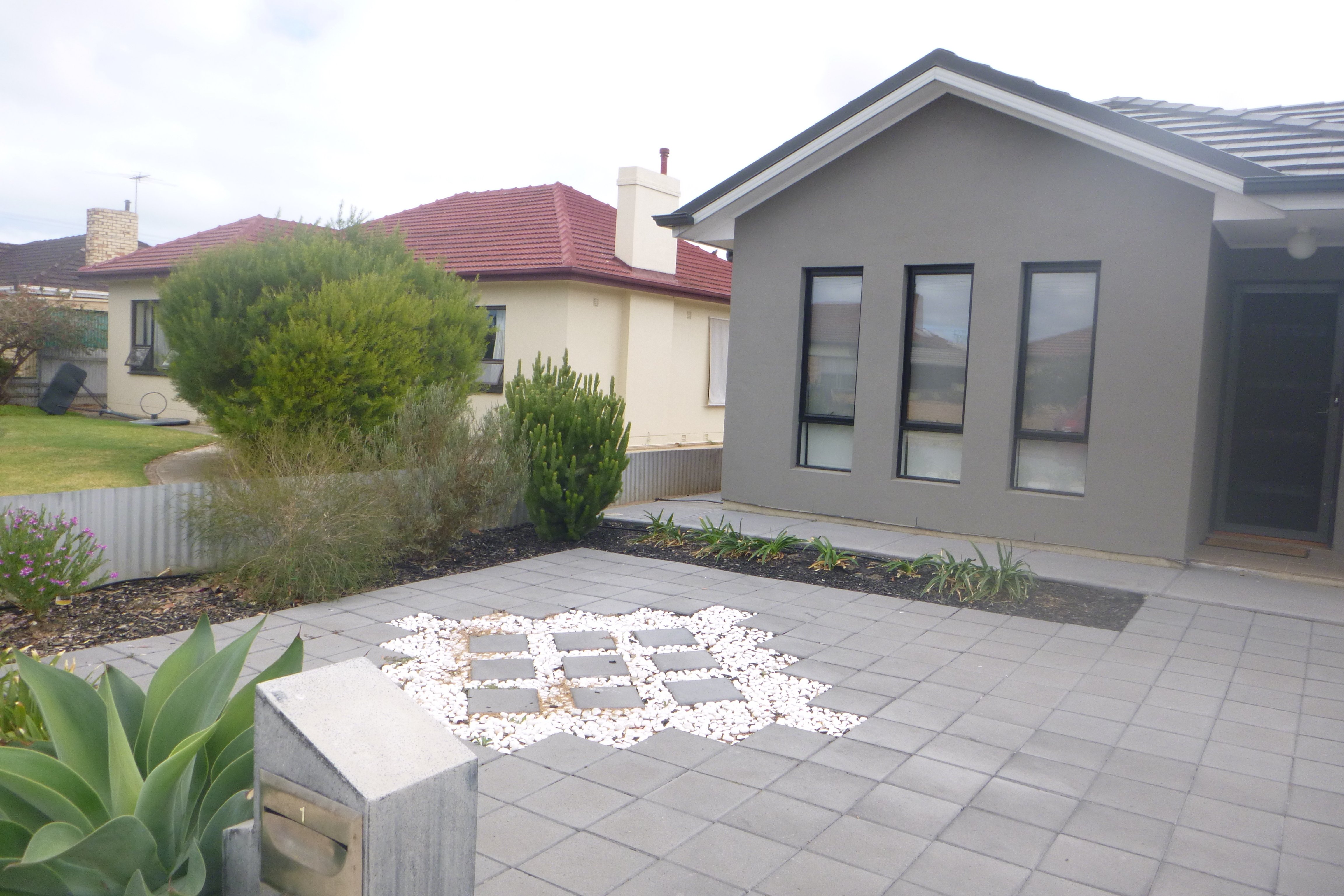 17a Weroona Ave Park Holme 5043