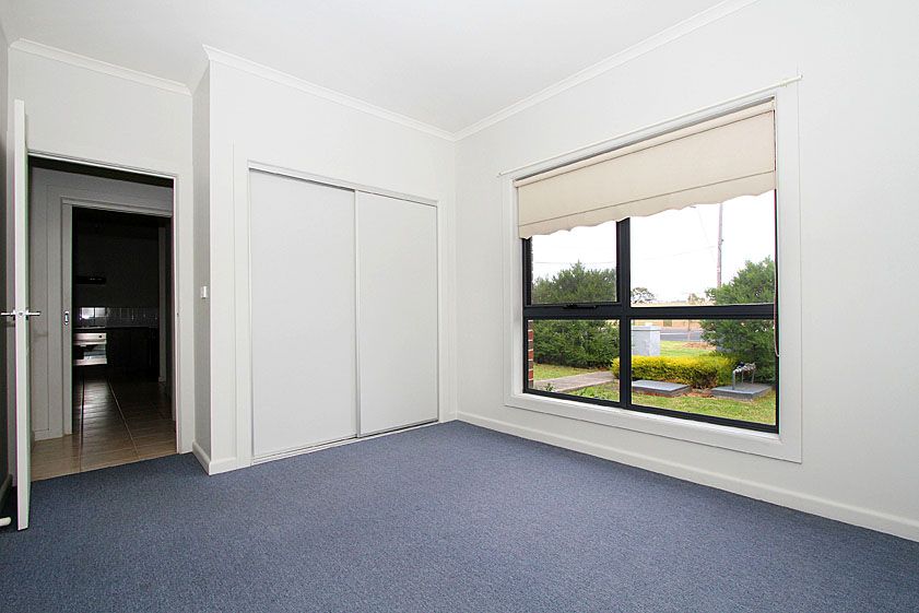 PRIME LOCATION. WALKING DISTANCE TO EPPING TRAIN STATION.