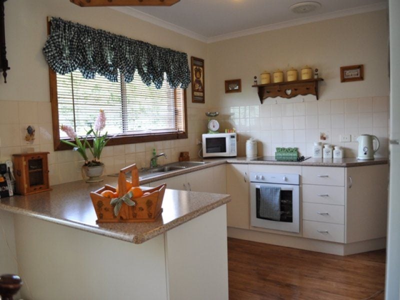 4 Dampier Court MOUNT GAMBIER SA, Mount Gambier - Thumbnail 8