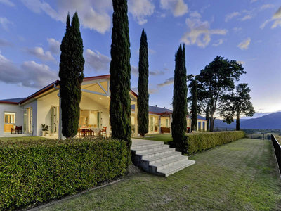 Pure indulgent luxury with breathtaking views.. Vendor wants Result !!