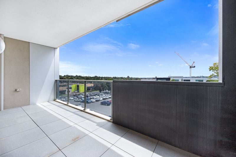 209/20 Poplar Street Box Hill VIC, Box Hill - Thumbnail 2