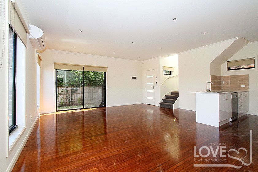 BRAND NEW 3 BEDROOM TOWNHOUSE!