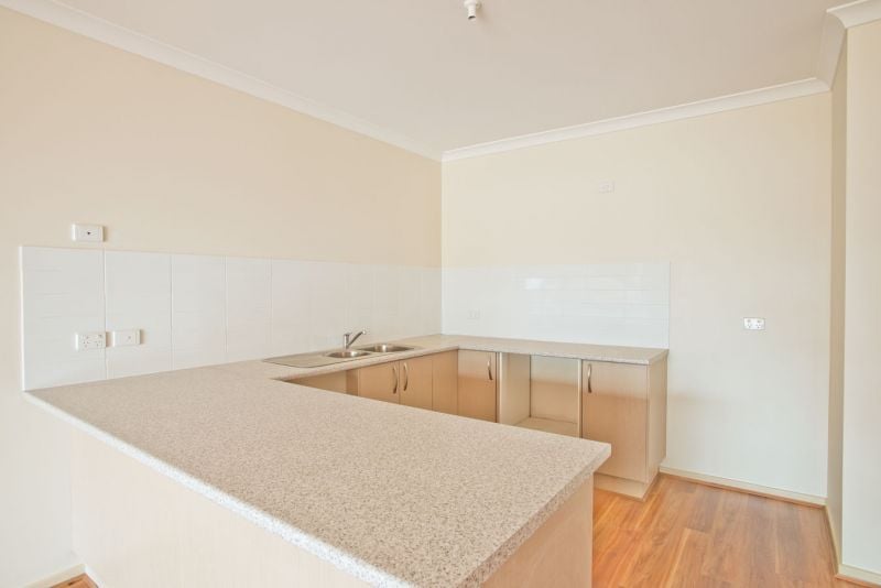 2/1 Burbidge Drive, Bacchus Marsh - Thumbnail 3