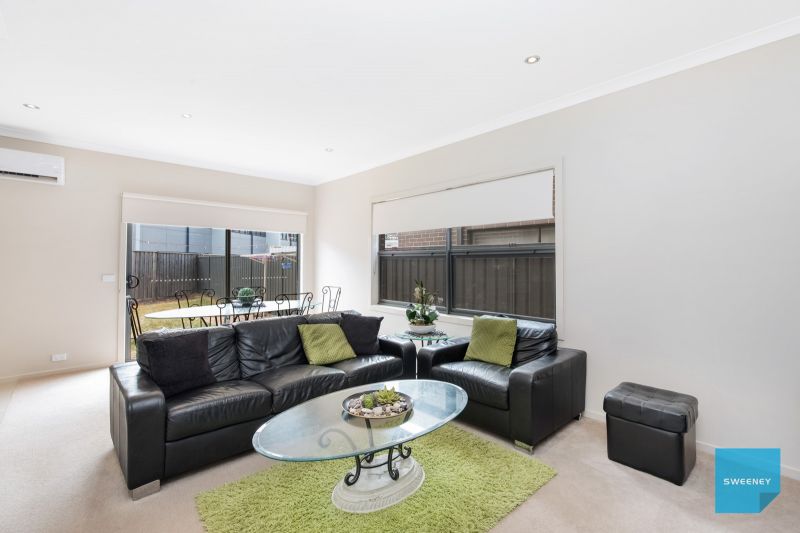 33/8 The Crossing, Caroline Springs - Thumbnail 5